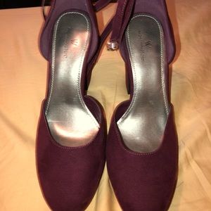 Worthington Pumps Size 9